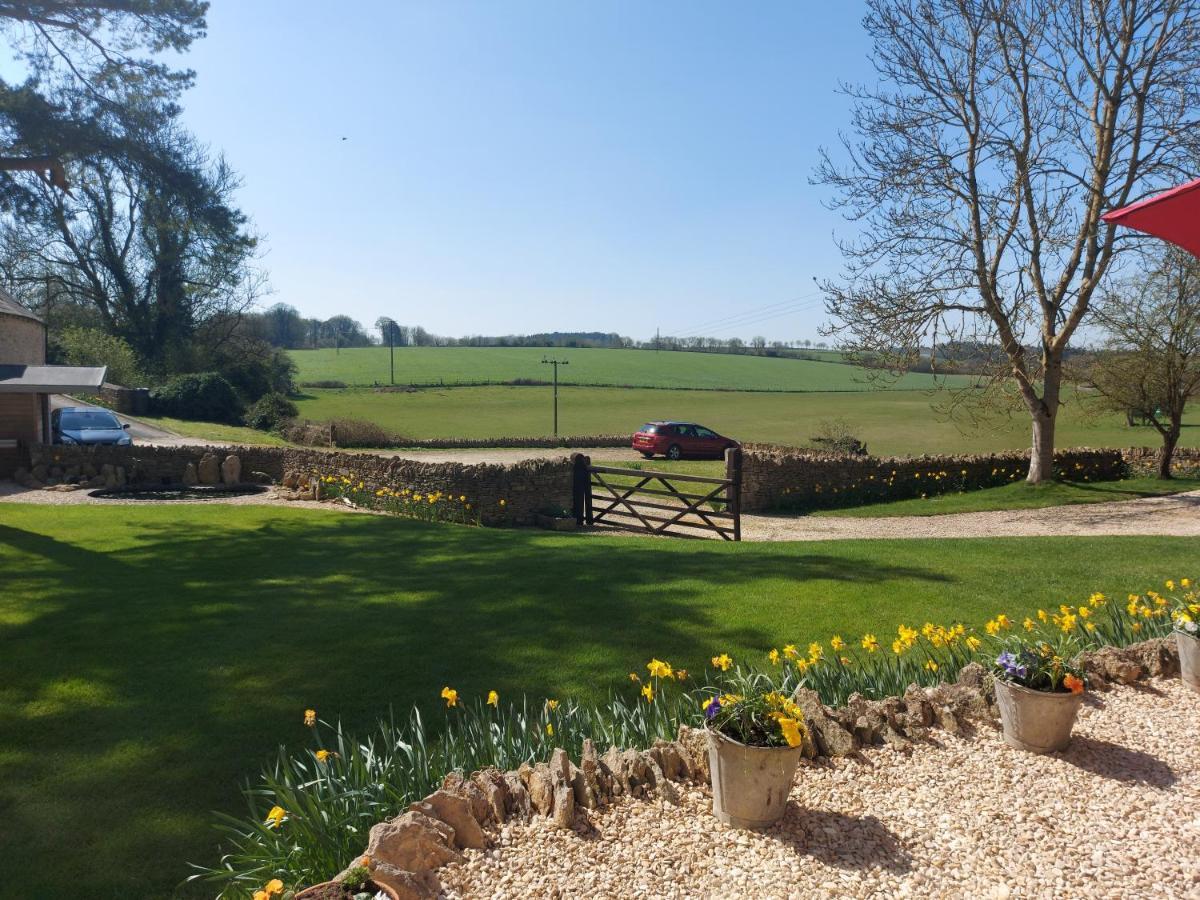 Thames Head Wharf - Historic Cotswold Cottage With Stunning Countryside Views Cirencester Εξωτερικό φωτογραφία