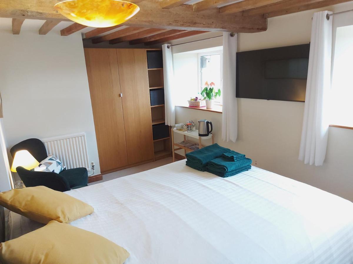Thames Head Wharf - Historic Cotswold Cottage With Stunning Countryside Views Cirencester Εξωτερικό φωτογραφία